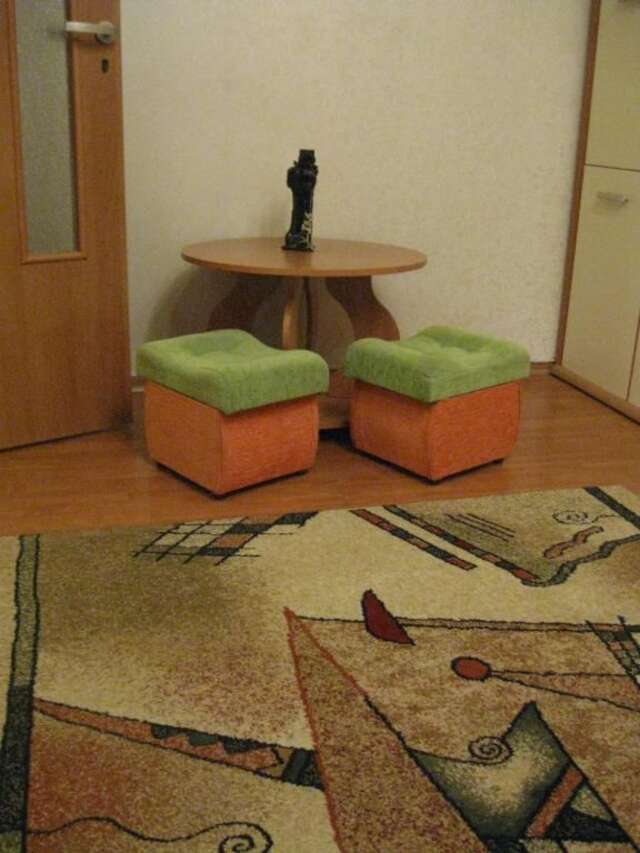 Апартаменты Apartment on Oleksandra Polia Avenue Днепр-19